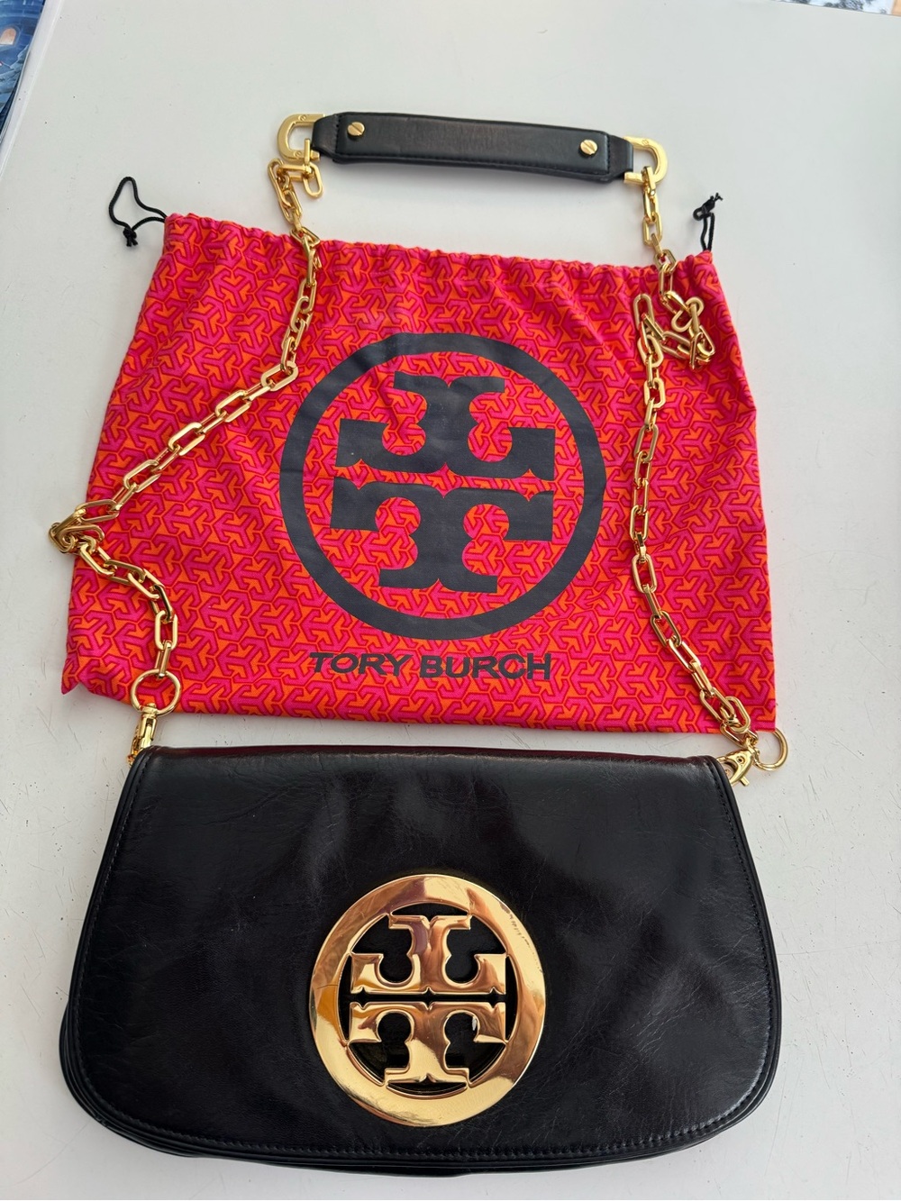 Tory Burch REVA crossbody Excellent Condition
